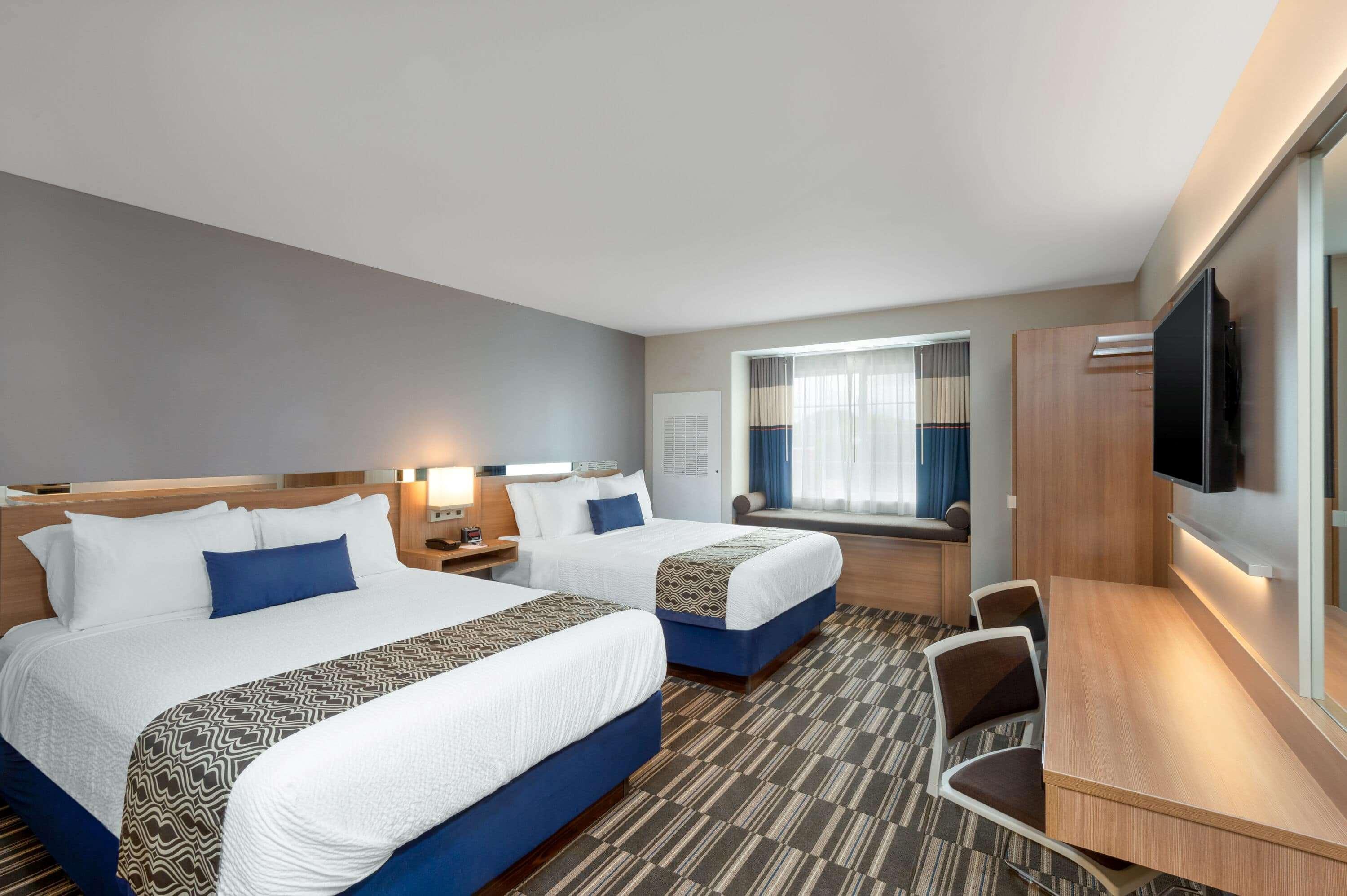 Microtel Inn & Suites By Wyndham Farmington Exterior foto