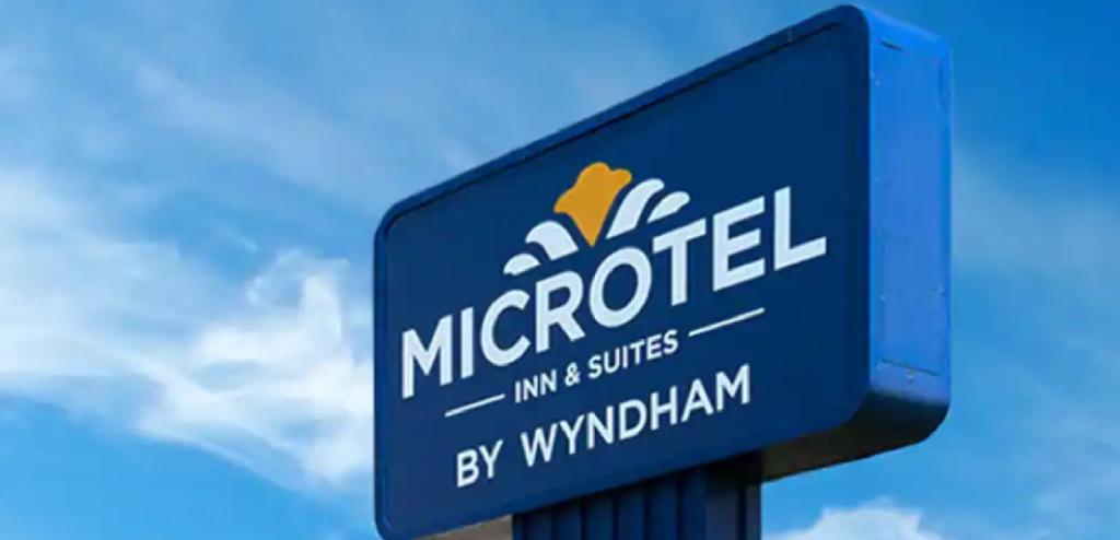 Microtel Inn & Suites By Wyndham Farmington Exterior foto